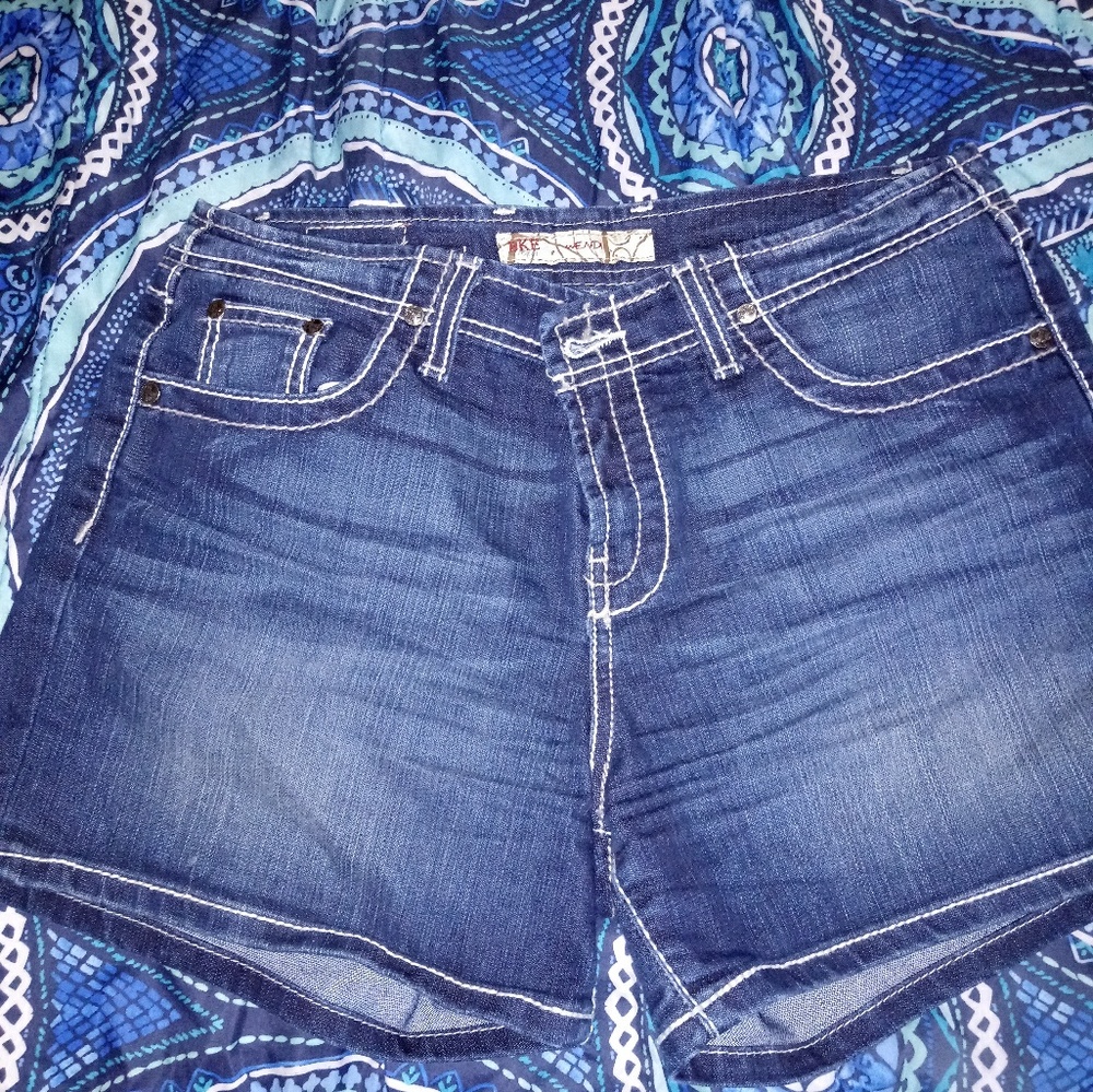 BKE Wendi sz 30 dark blue jean shorts